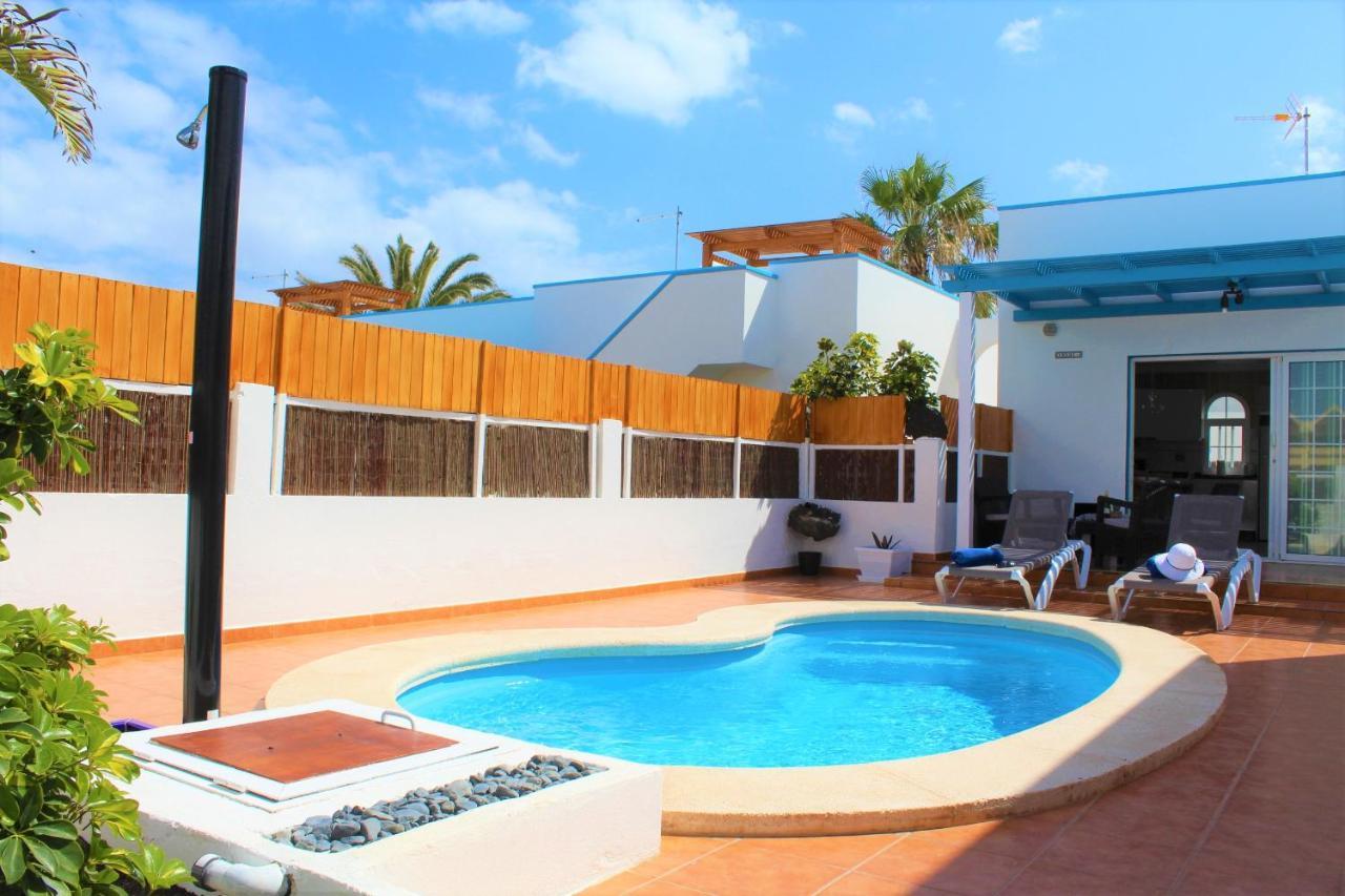 Villa Delhi By Privilege Bay La Oliva Extérieur photo